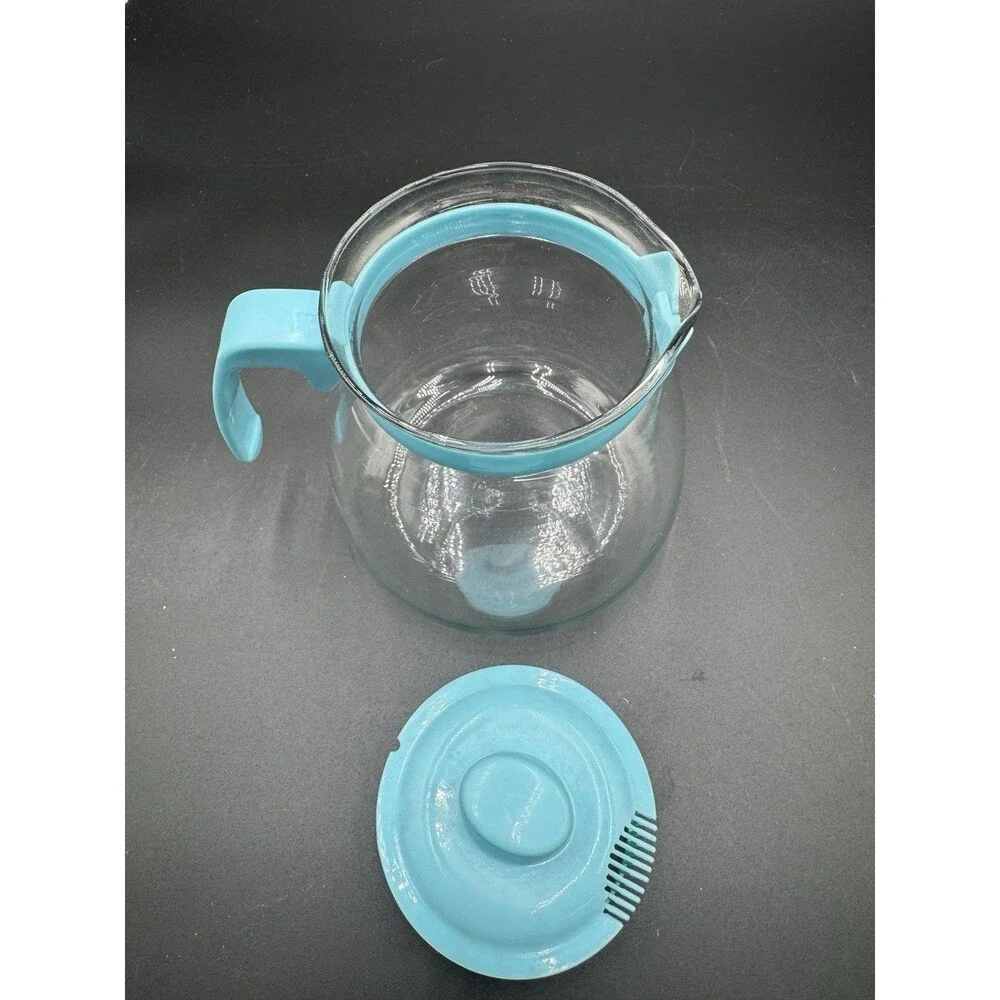 Cute Little Coffee Pot With 4 Glass Cups